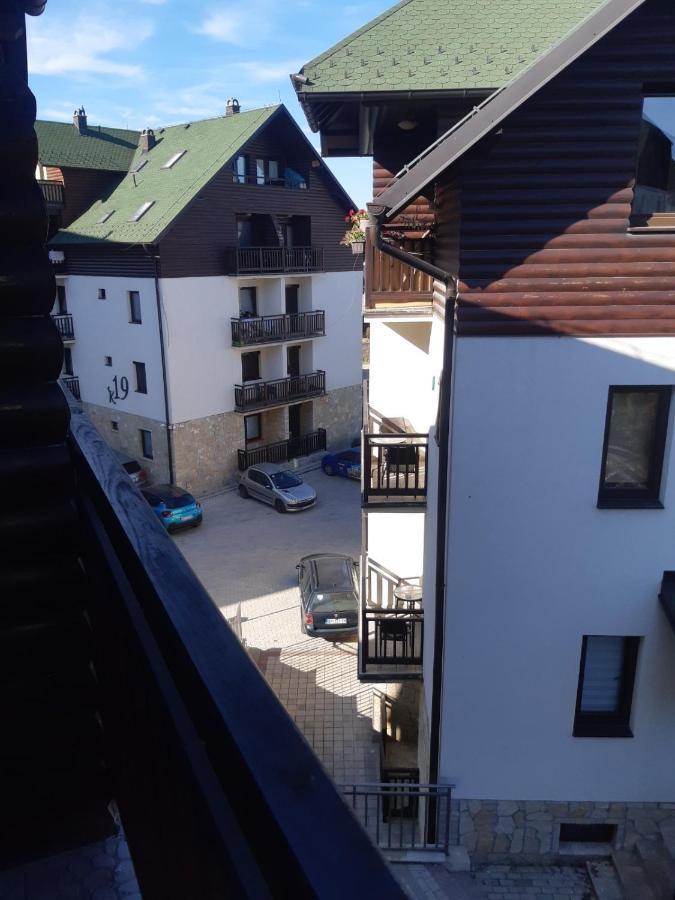 Zlatiborski Konaci K15 Buitenkant foto
