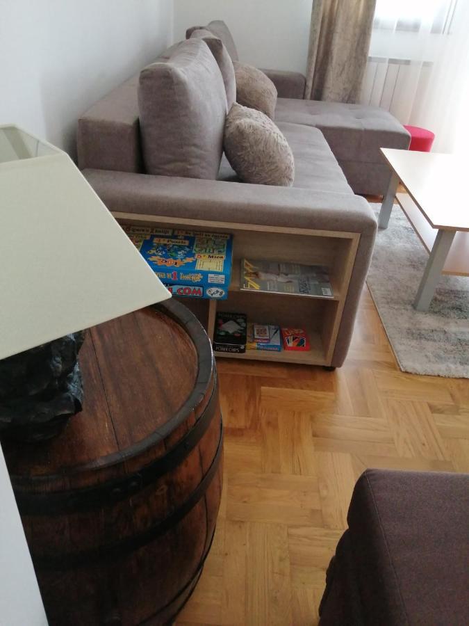 Zlatiborski Konaci K15 Buitenkant foto